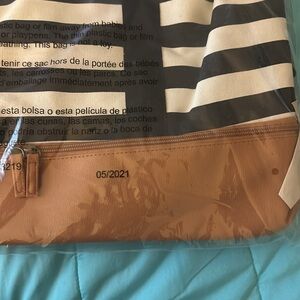 New DSW weekender bag